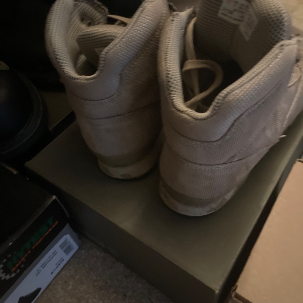 Timberlands - Picture 3 of 4